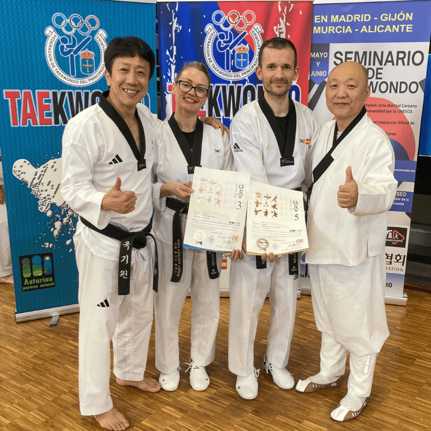 Seminario de Poomsae (Kukkiwon) y Taekkyon